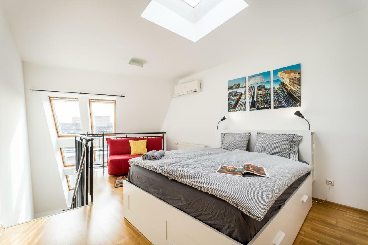 Bpr Soho Boutique Home With Ac Budapest Bagian luar foto