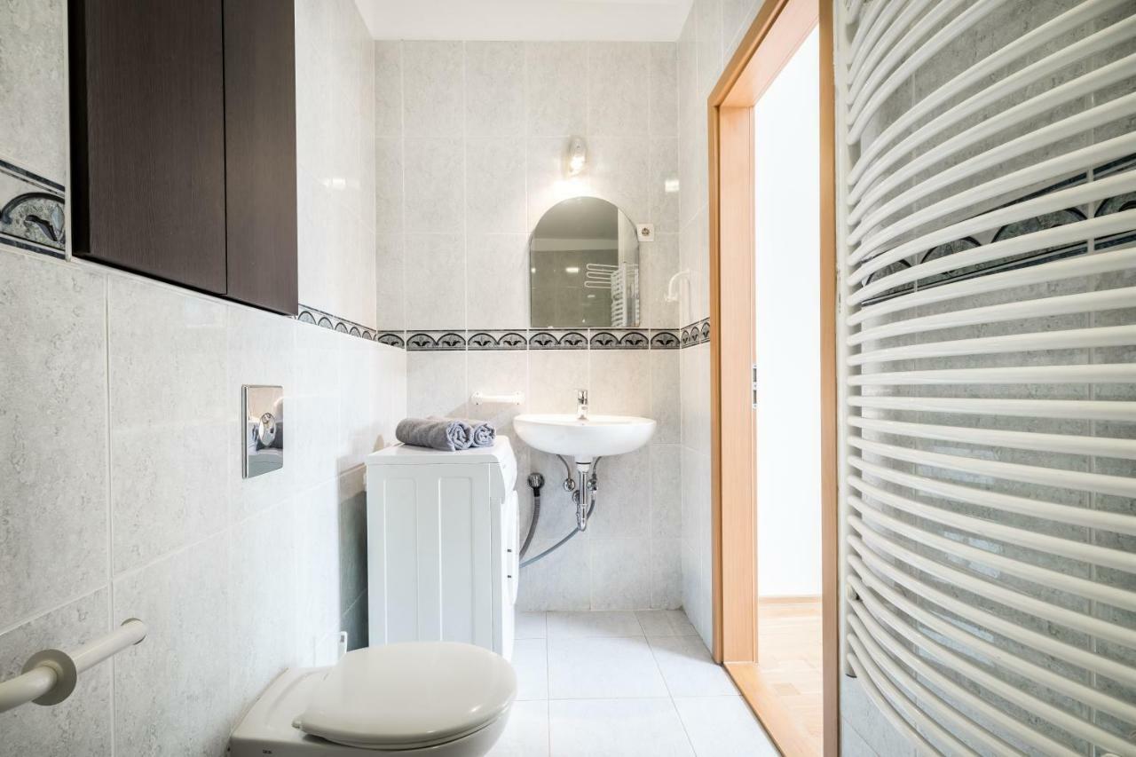 Bpr Soho Boutique Home With Ac Budapest Bagian luar foto