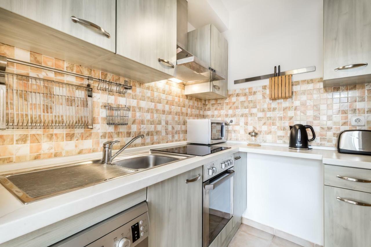 Bpr Soho Boutique Home With Ac Budapest Bagian luar foto