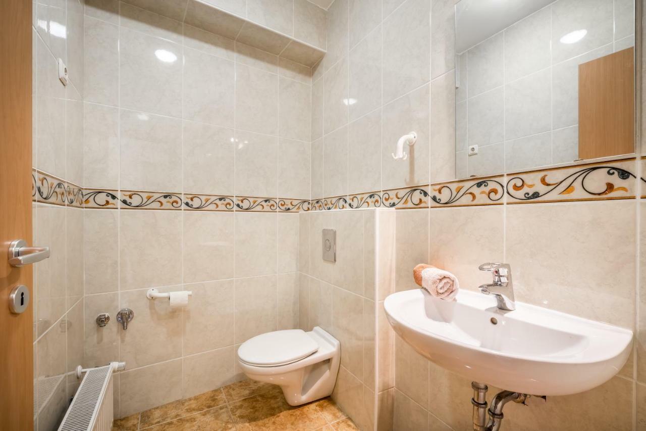 Bpr Soho Boutique Home With Ac Budapest Bagian luar foto